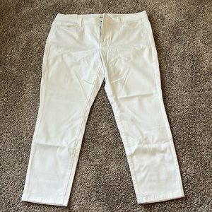 NWT J. Jill Slim Ankle White Denim